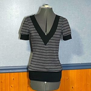 🔥3 for $15 Sale- Charlotte Russe V-neck tee